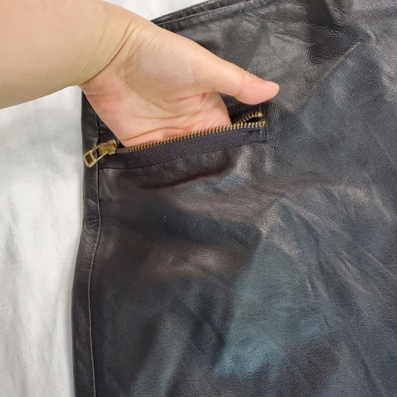 Bod & Christensen Genuine Leather Asymmetrical Zip Mini Black Skirt - Picture 5 of 15